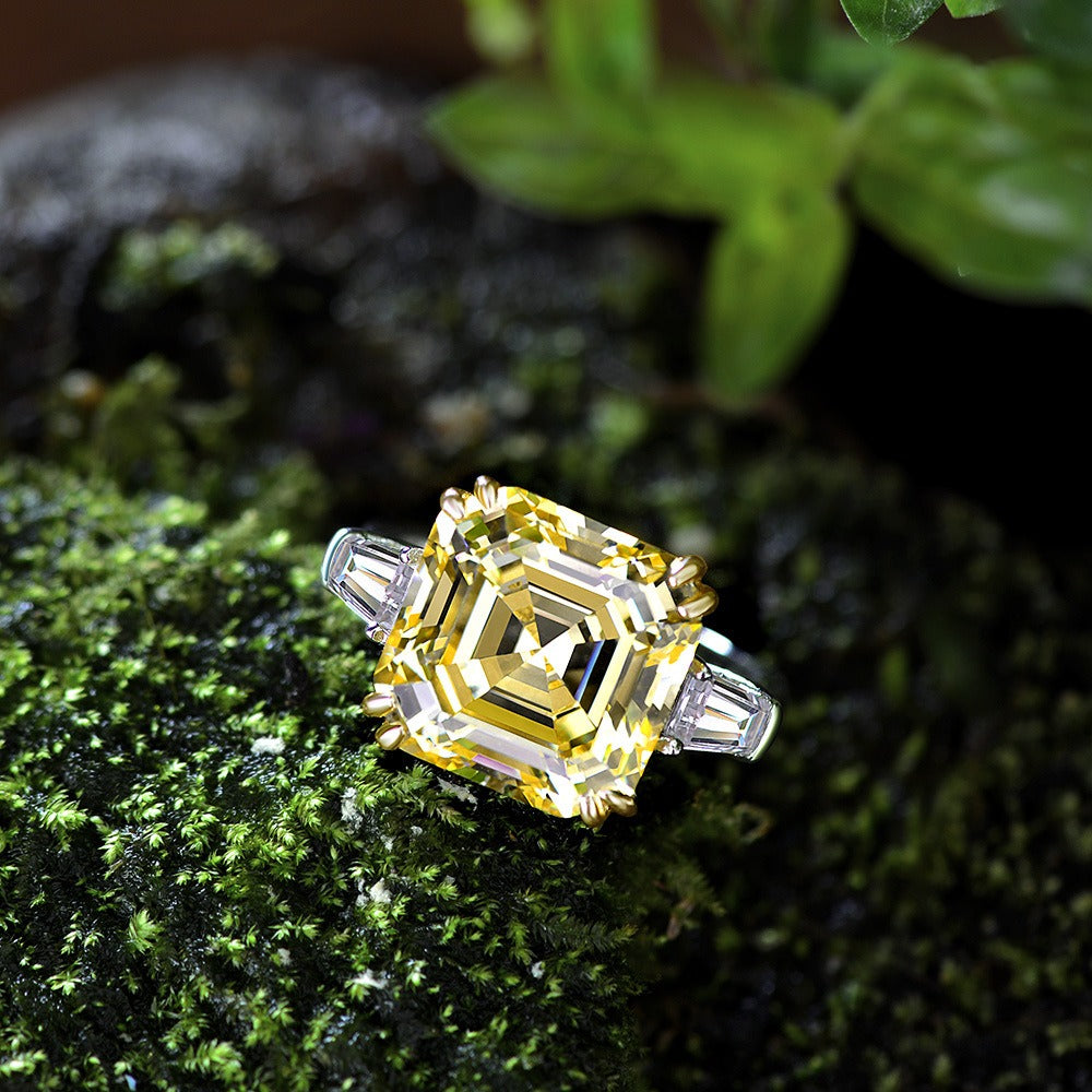 OliyaDesign Square-Shaped Simulated Diamond 7-Carat S925 12*12 Silver Ring