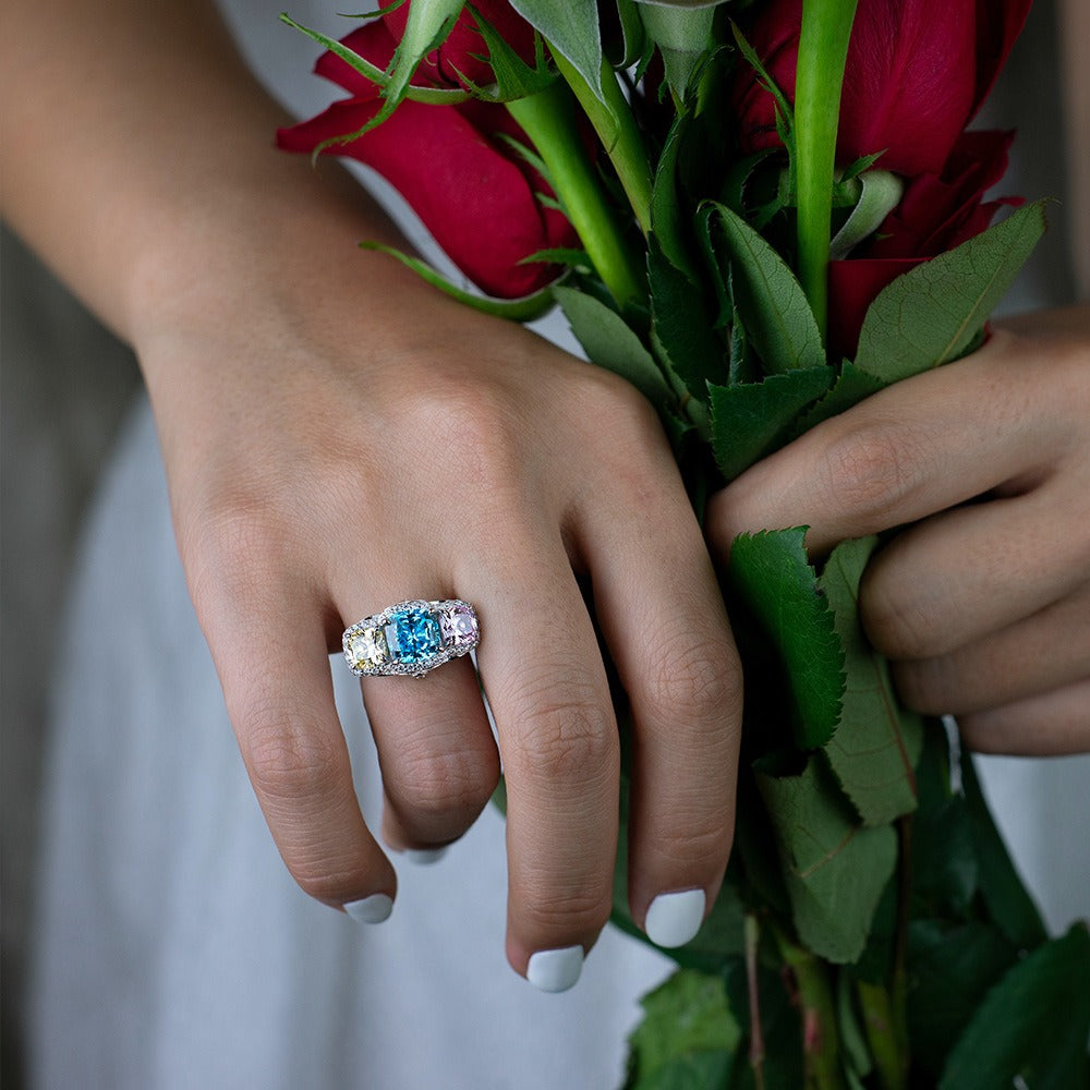 OliyaDesign 2-Carat Oval-Shaped 8*8 Imitation Colored Diamond Ring