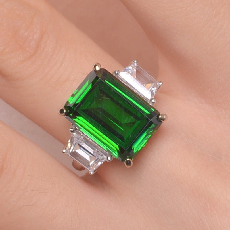 OliyaDesign 8-Carat Emerald-Cut 10*14 Simple And Elegant Wedding Ring In S925 Silver.