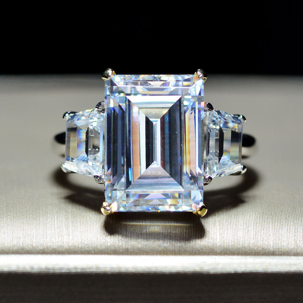 OliyaDesign 8-Carat Emerald-Cut 10*14 Simple And Elegant Wedding Ring In S925 Silver.