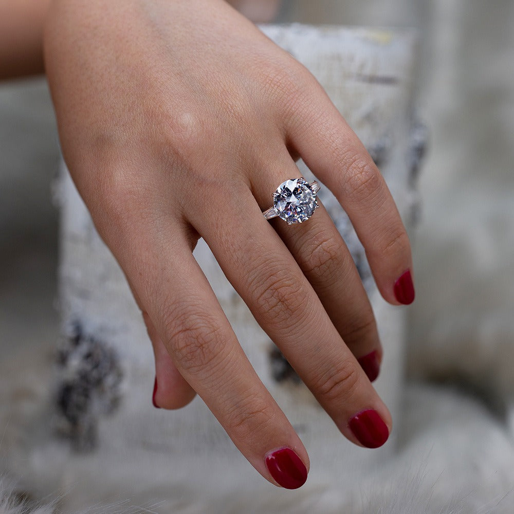 OliyaDesign 6-Carat Round 12Mm 5A High-Carbon Diamond Ring