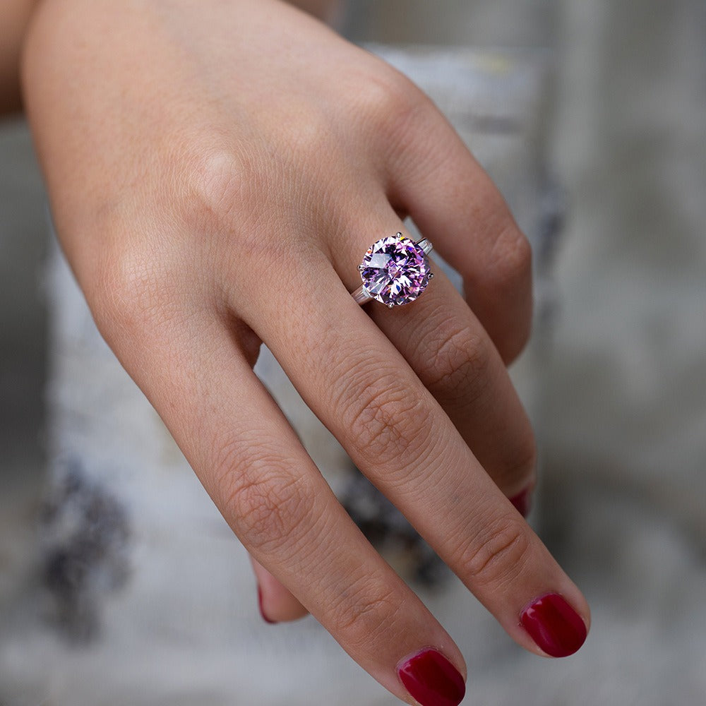 OliyaDesign 6-Carat Round 12Mm 5A High-Carbon Diamond Ring