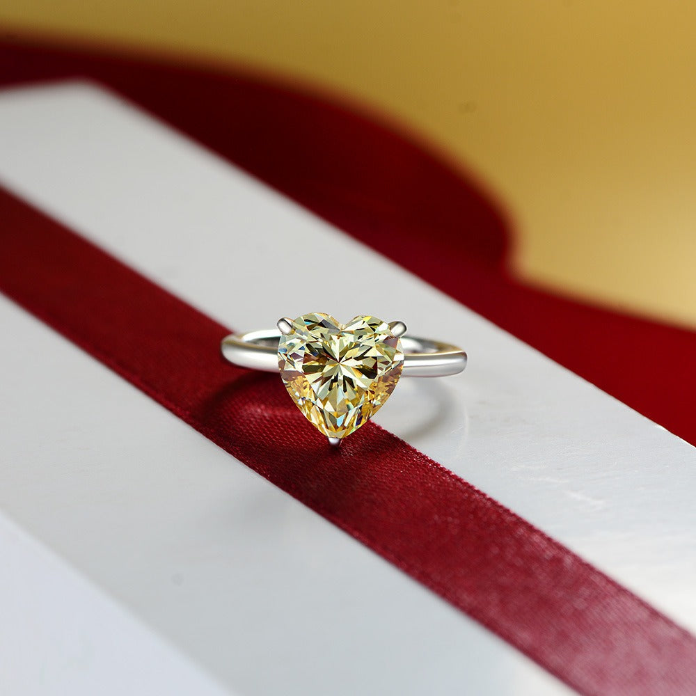 OliyaDesign Large Heart-Shaped 10*10 Imitation Diamond Ring