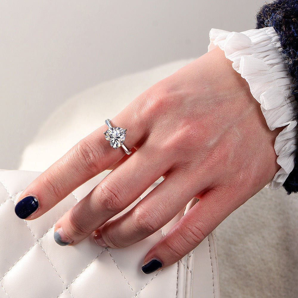 OliyaDesign Large Heart-Shaped 10*10 Imitation Diamond Ring