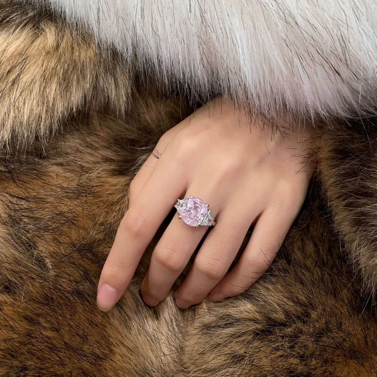 OliyaDesign 6-Carat High-Carbon Diamond 925 Silver Ring