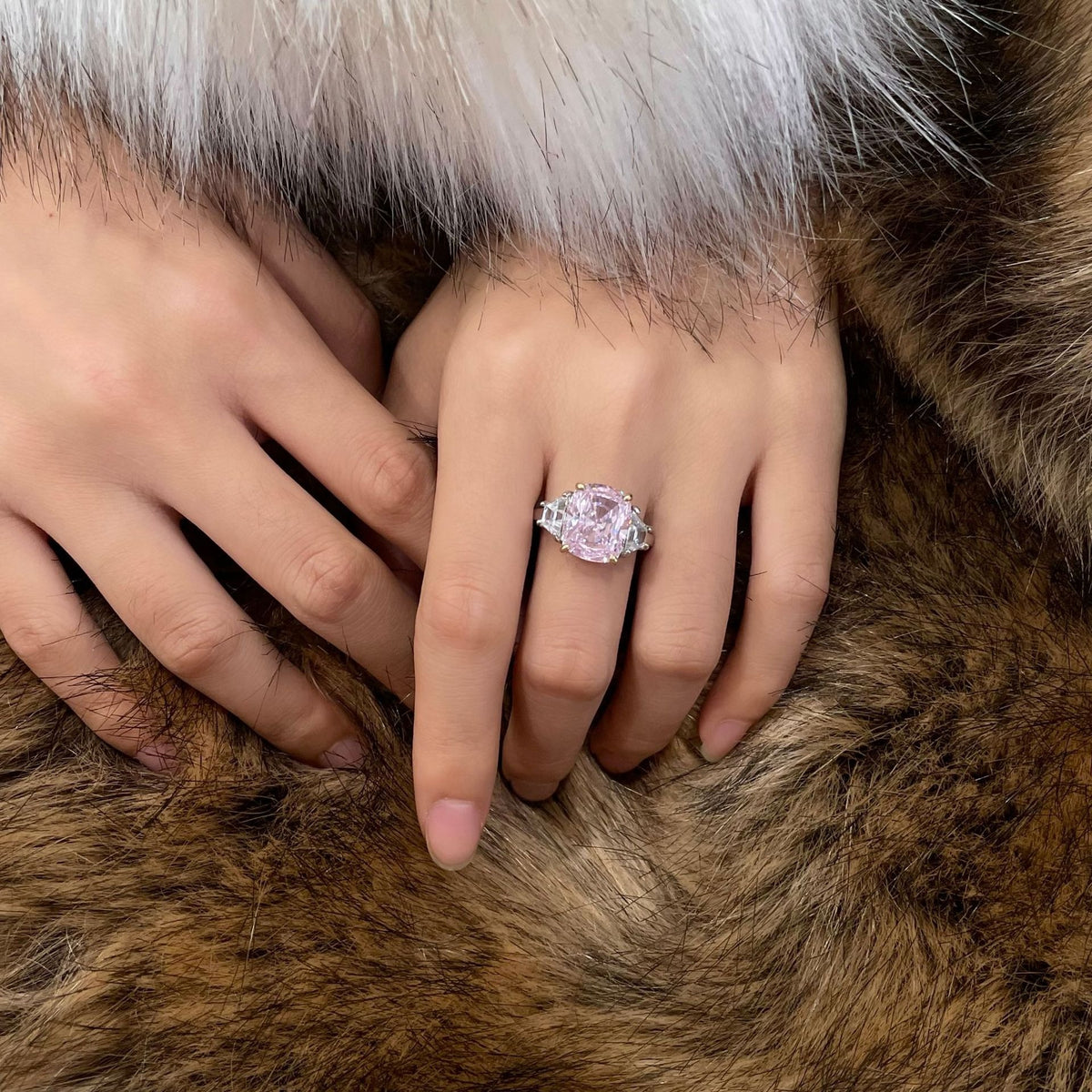 OliyaDesign 6-Carat High-Carbon Diamond 925 Silver Ring