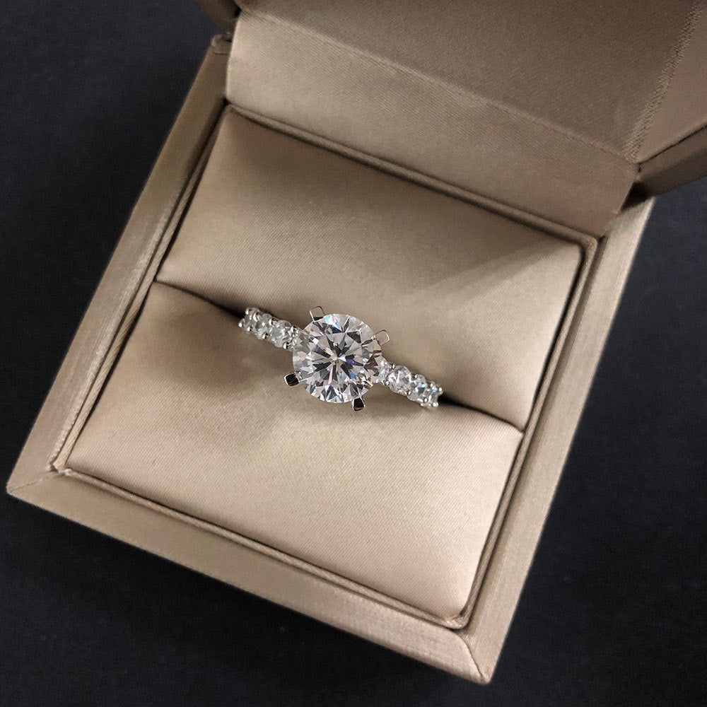 OliyaDesign 3-Carat Round 9mm High-Carbon Diamond 925 Sterling Silver Ring