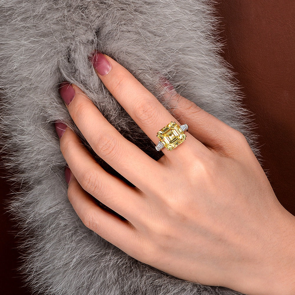OliyaDesign Square-Shaped Simulated Diamond 7-Carat S925 12*12 Silver Ring