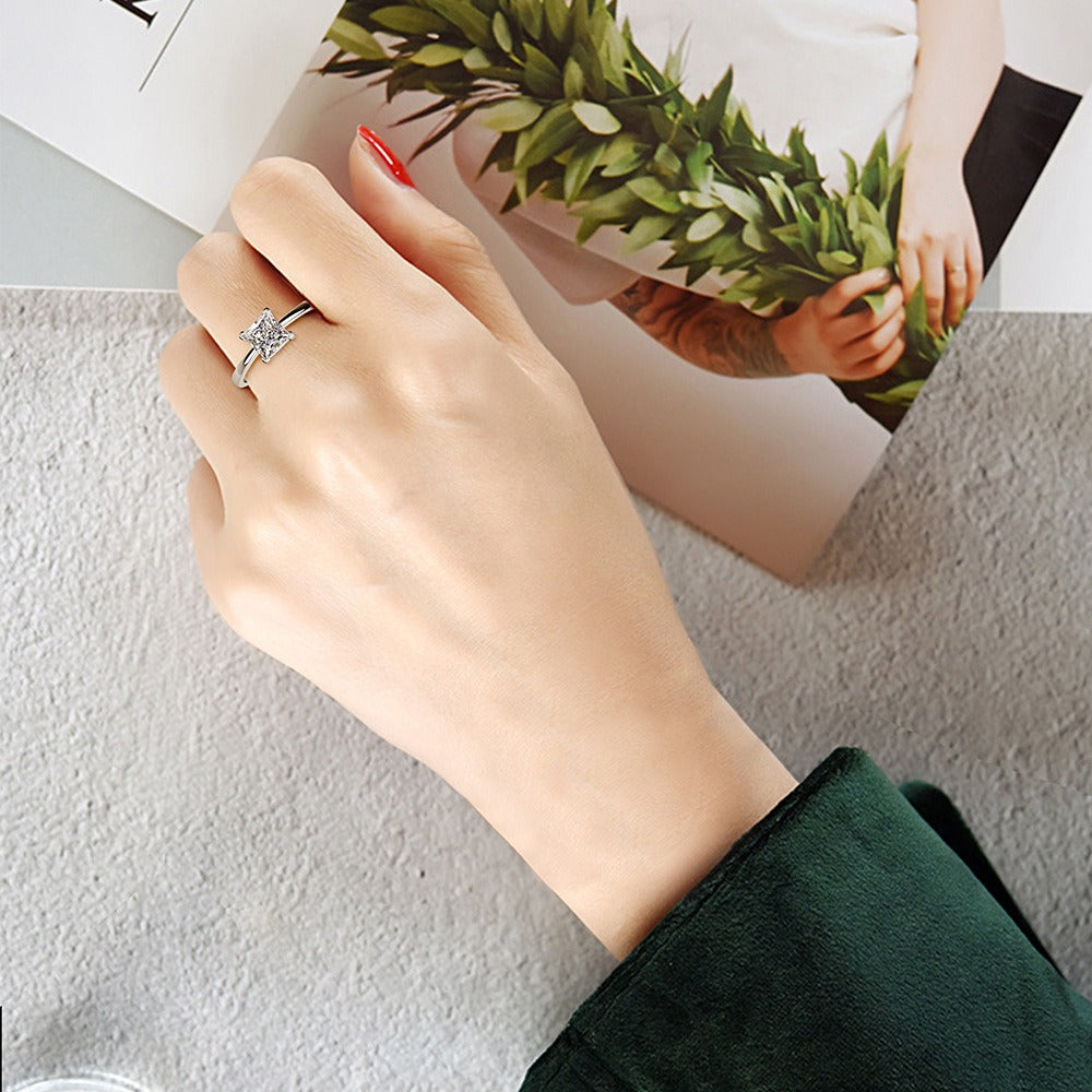 OliyaDesign 6*6 Princess Cut 1.5 Carat High-Carbon Diamond Ring