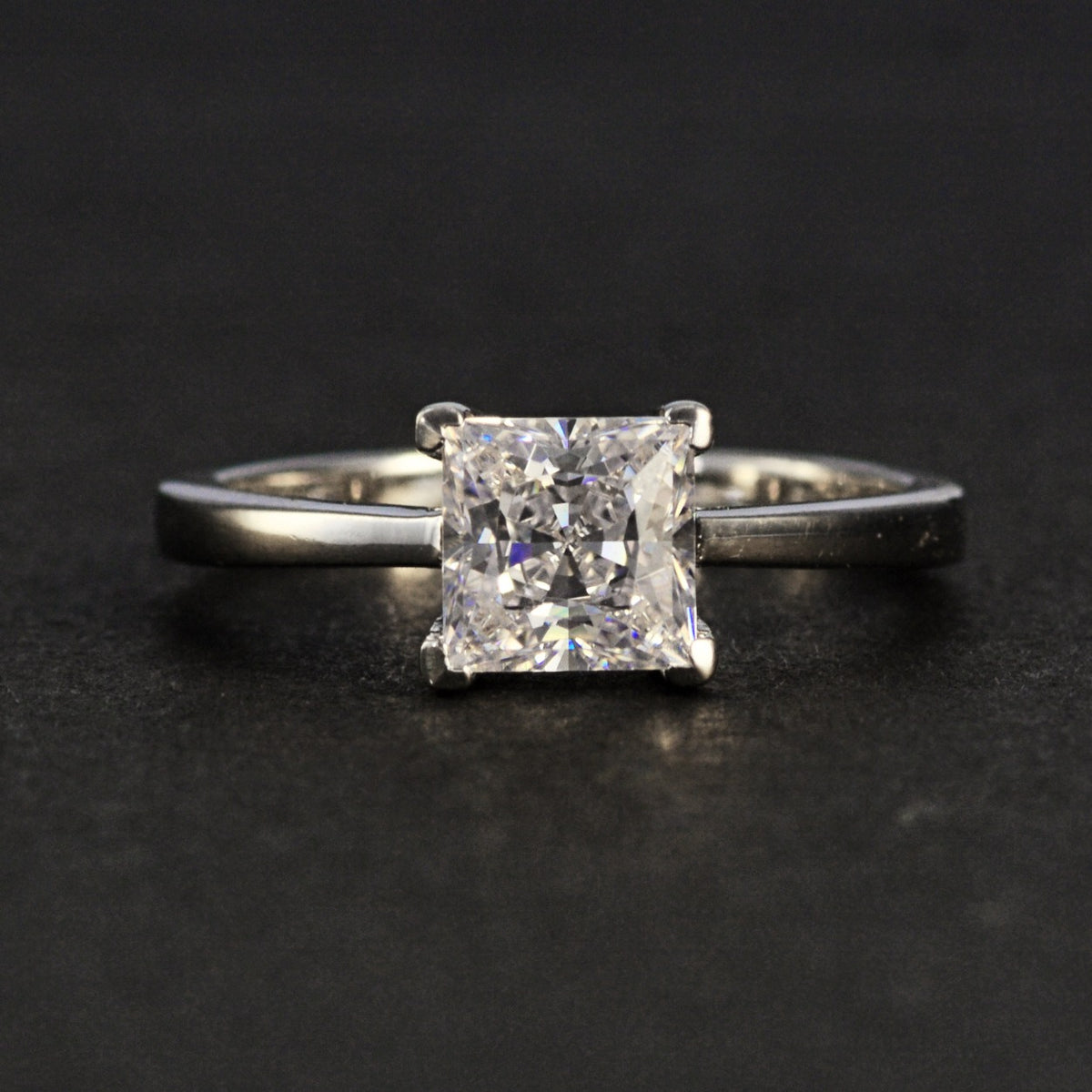 OliyaDesign 6*6 Princess Cut 1.5 Carat High-Carbon Diamond Ring
