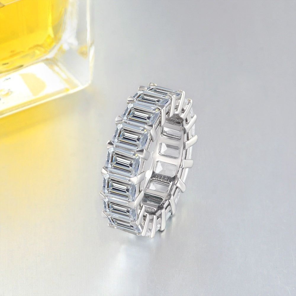 OliyaDesign Versatile 25-Point Rectangular 3*5 Row Diamond-Simulated Cubic Zirconia Ring