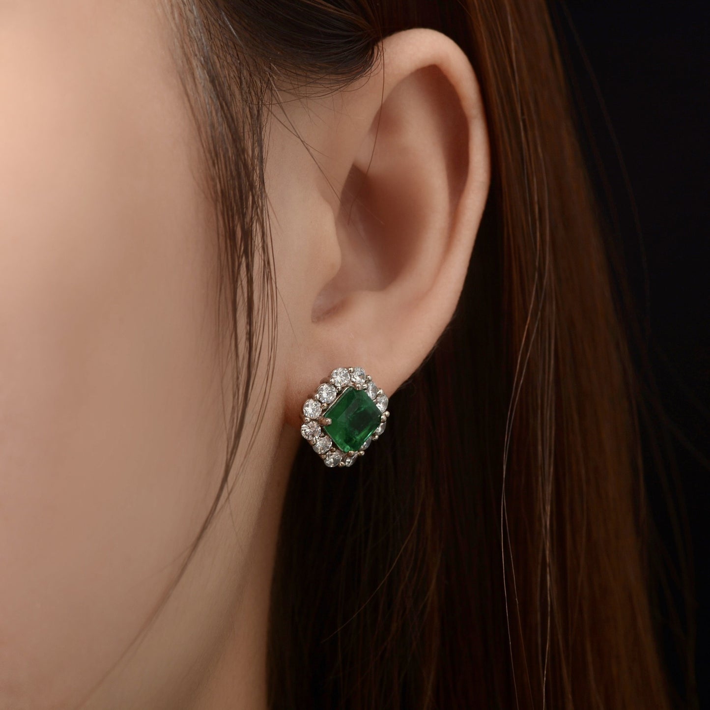 OliyaDesign 2-Carat Synthetic Emerald Vintage Square 7*7 Stud Earrings