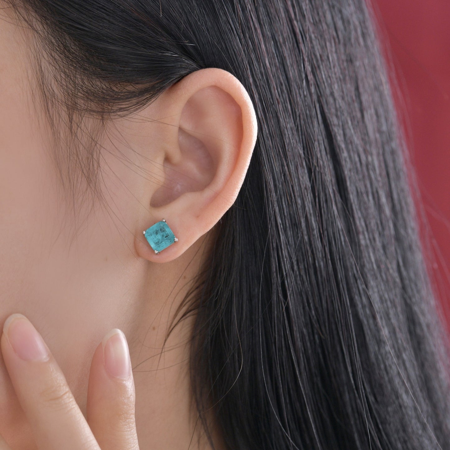 OliyaDesign Hot-Selling 2-Carat Pagoda-Shaped 7*7 Synthetic Paraiba Earrings