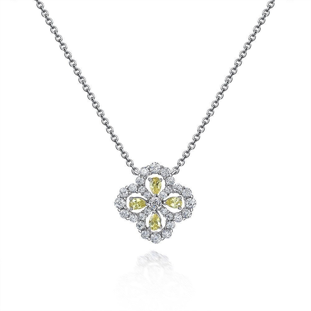 OliyaDesign 2.5*4 Teardrop-Shaped 0.2Ct Four-Leaf Clover Necklace