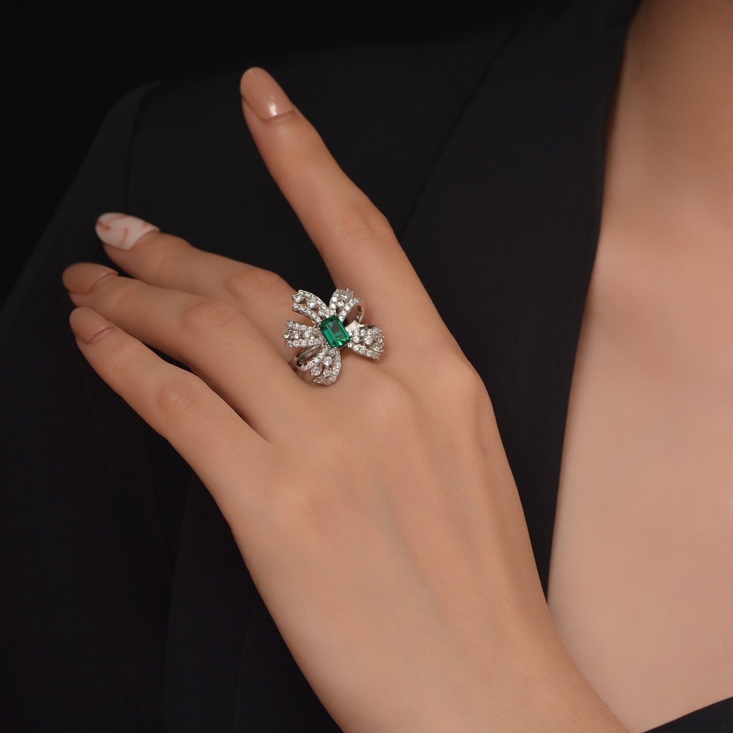 OliyaDesign 1Ct Rectangular 5*7 Lab-Grown Emerald Ring