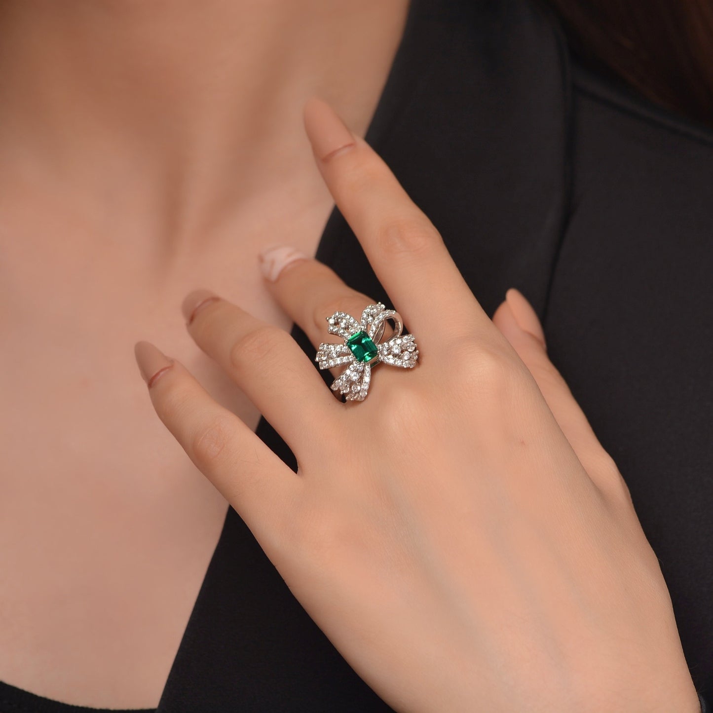 OliyaDesign 1Ct Rectangular 5*7 Lab-Grown Emerald Ring