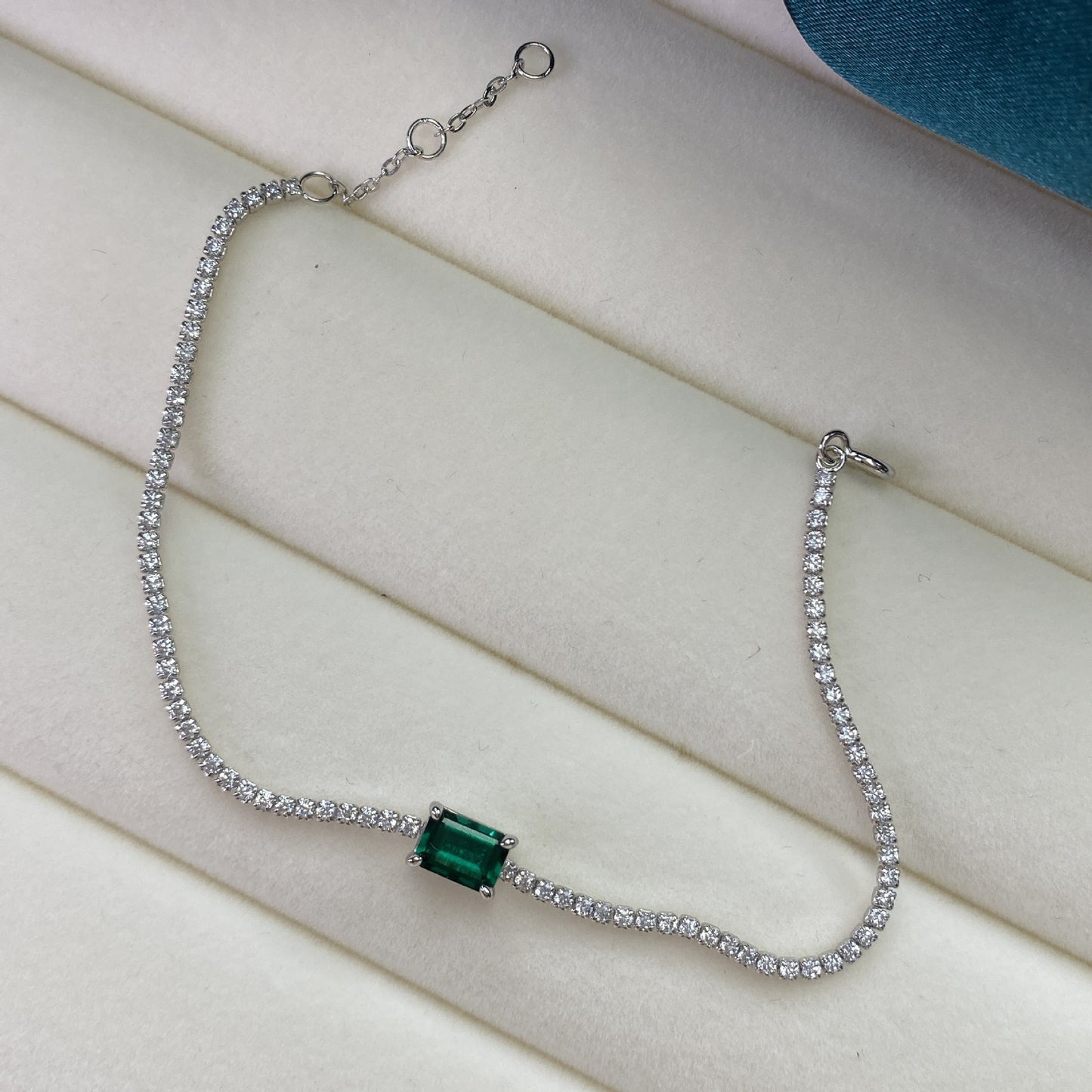 OliyaDesign 1.25Ct Lab-Grown Emerald 925 Sterling Silver 5*7 Vintage Bracelet