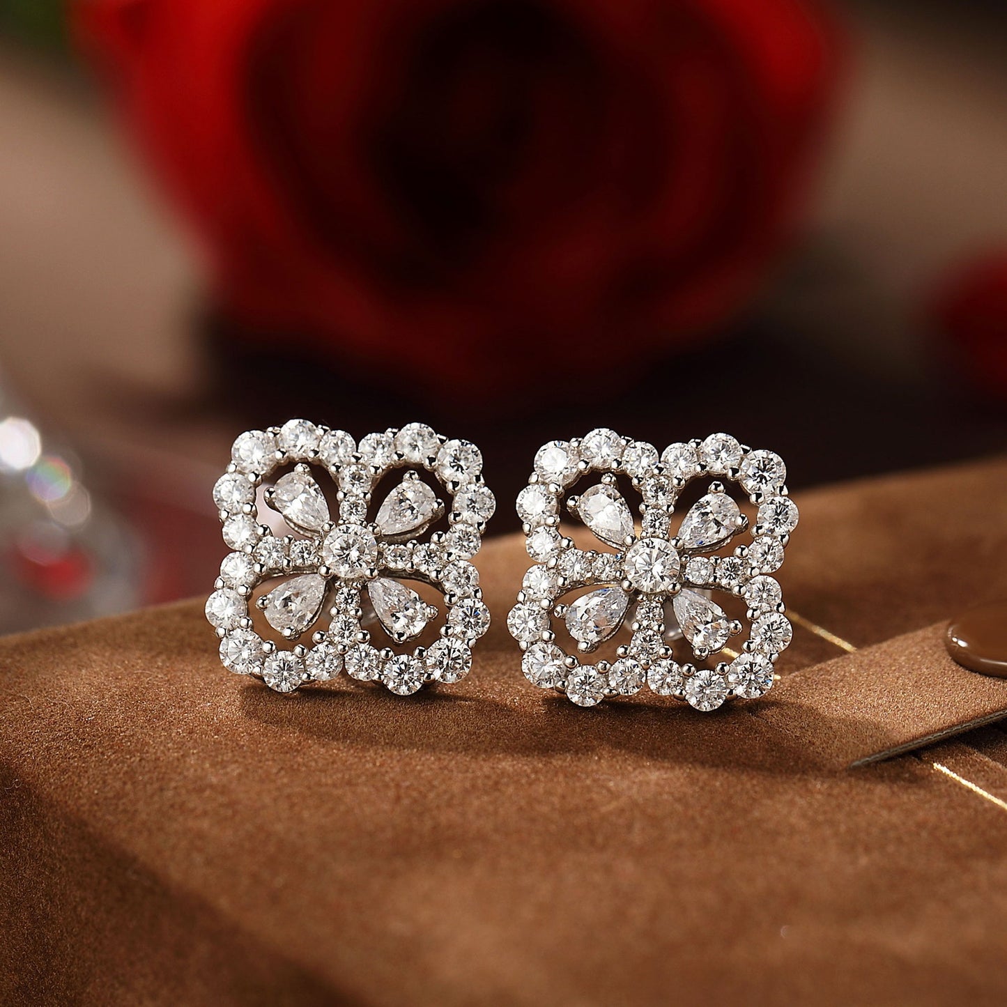 OliyaDesign 3*4 Four-Leaf Clover 925 Sterling Silver Stud Earrings