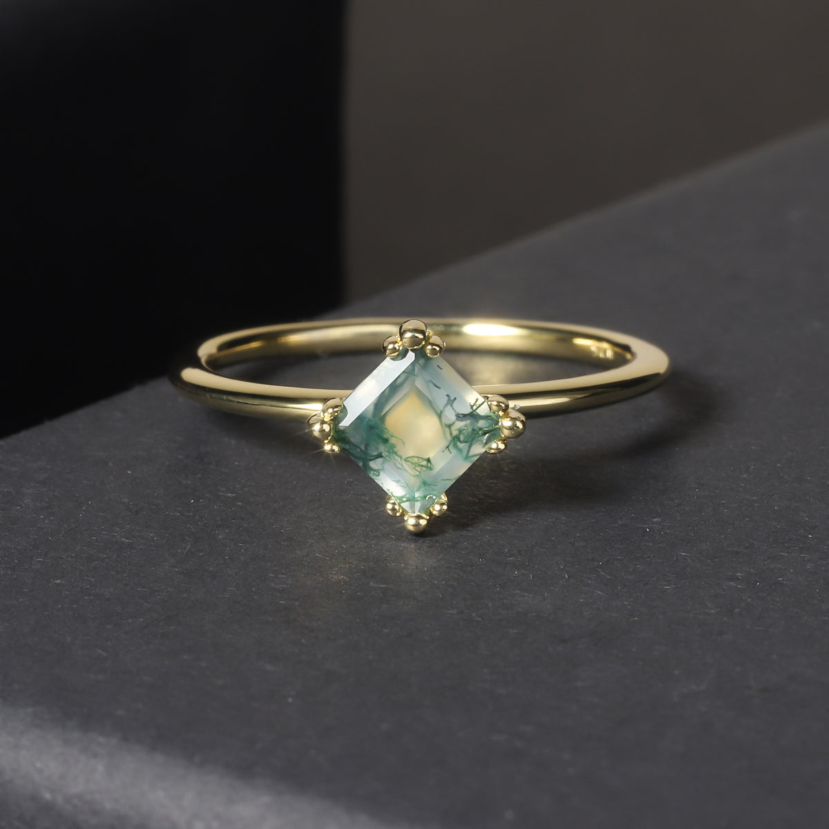 OliyaDesign Instagram-Worthy Natural Agate And Moss-Patterned Ring, 18K Gold-Plated S925 Sterling Silver, High-End Gemstone Ring