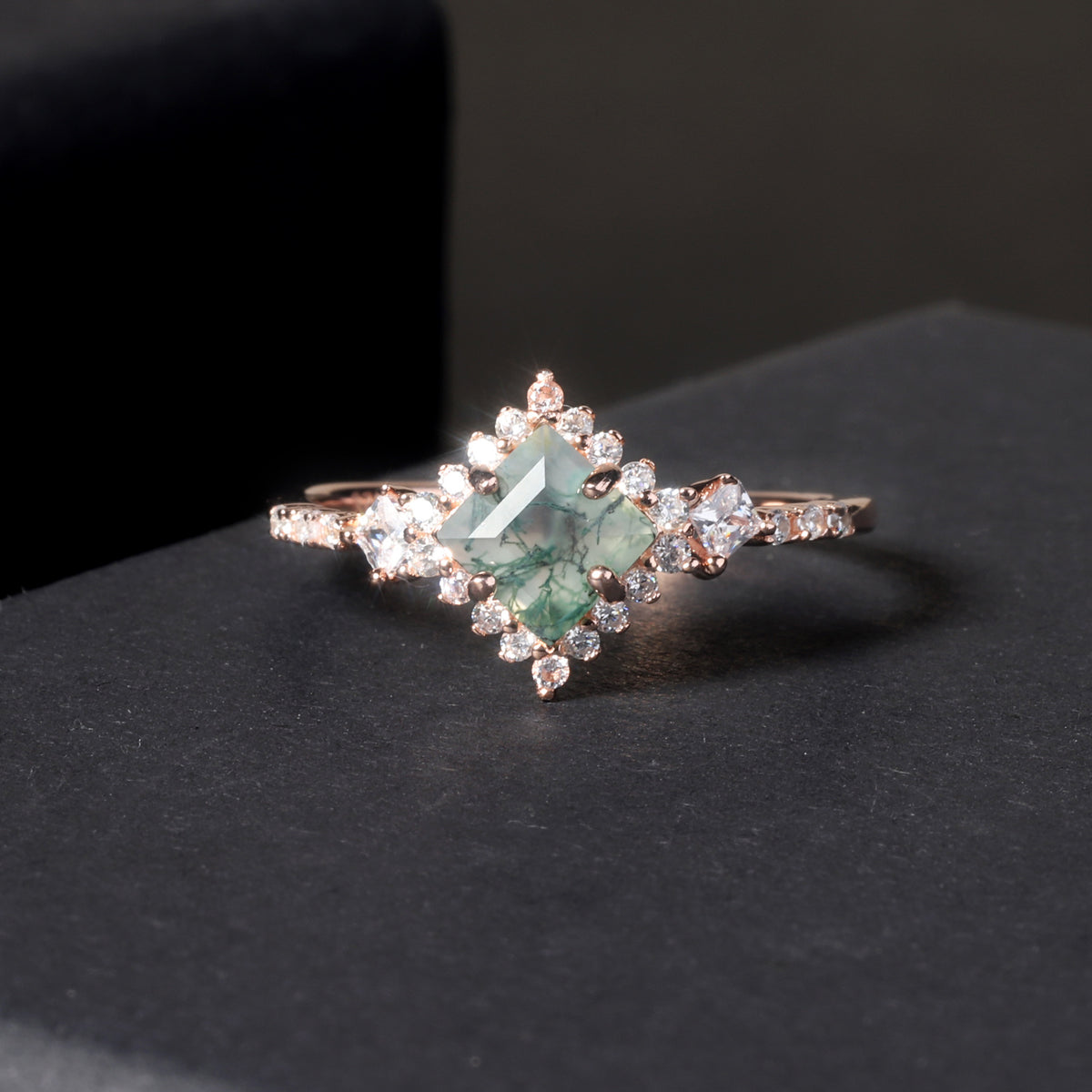 OliyaDesign Instagram-Worthy Natural Agate And Moss-Patterned Ring, 18K Gold-Plated S925 Sterling Silver, High-End Gemstone Ring