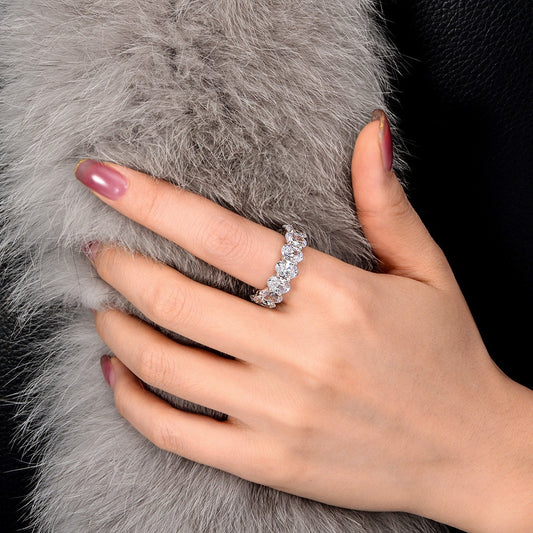 OliyaDesign 0.75Ct Egg-Shaped 5*7 Simple Ring