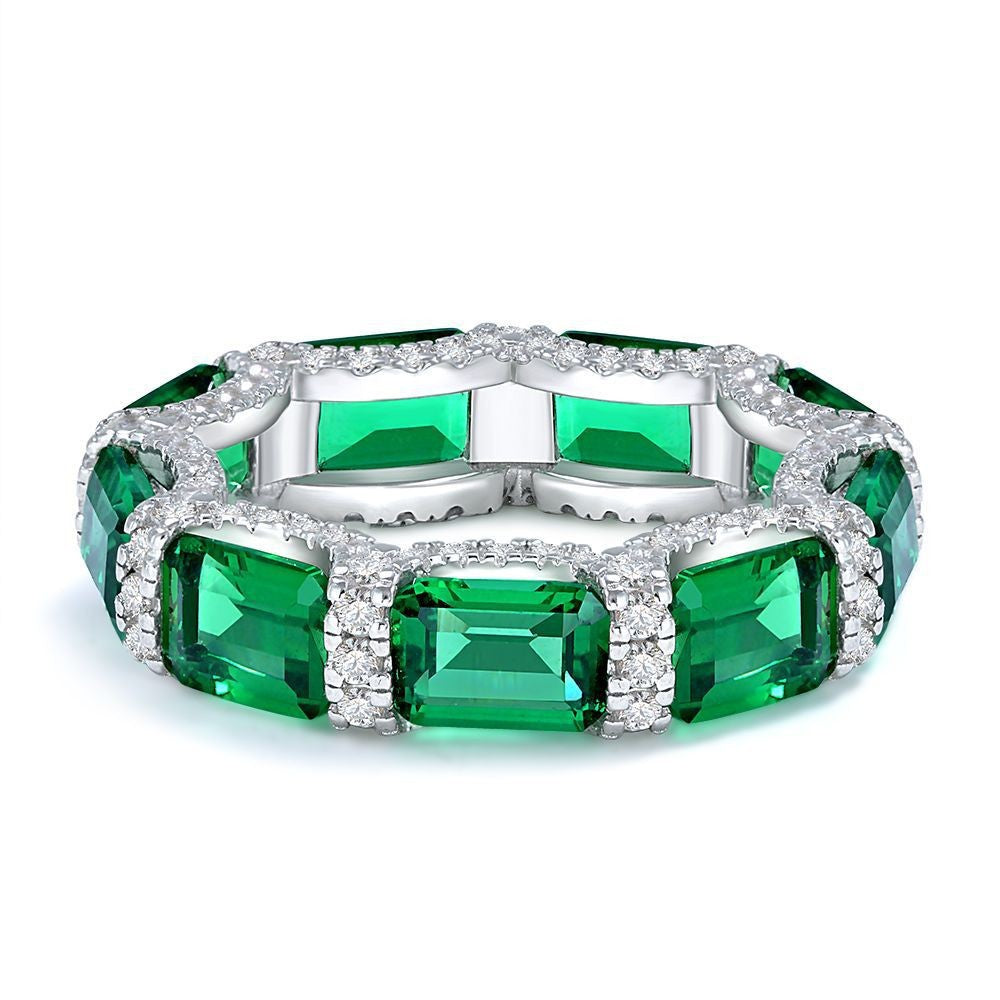 OliyaDesign Luxury And Sophisticated 5*7 Synthetic Emerald In 925 Silver, 1 Carat Ring
