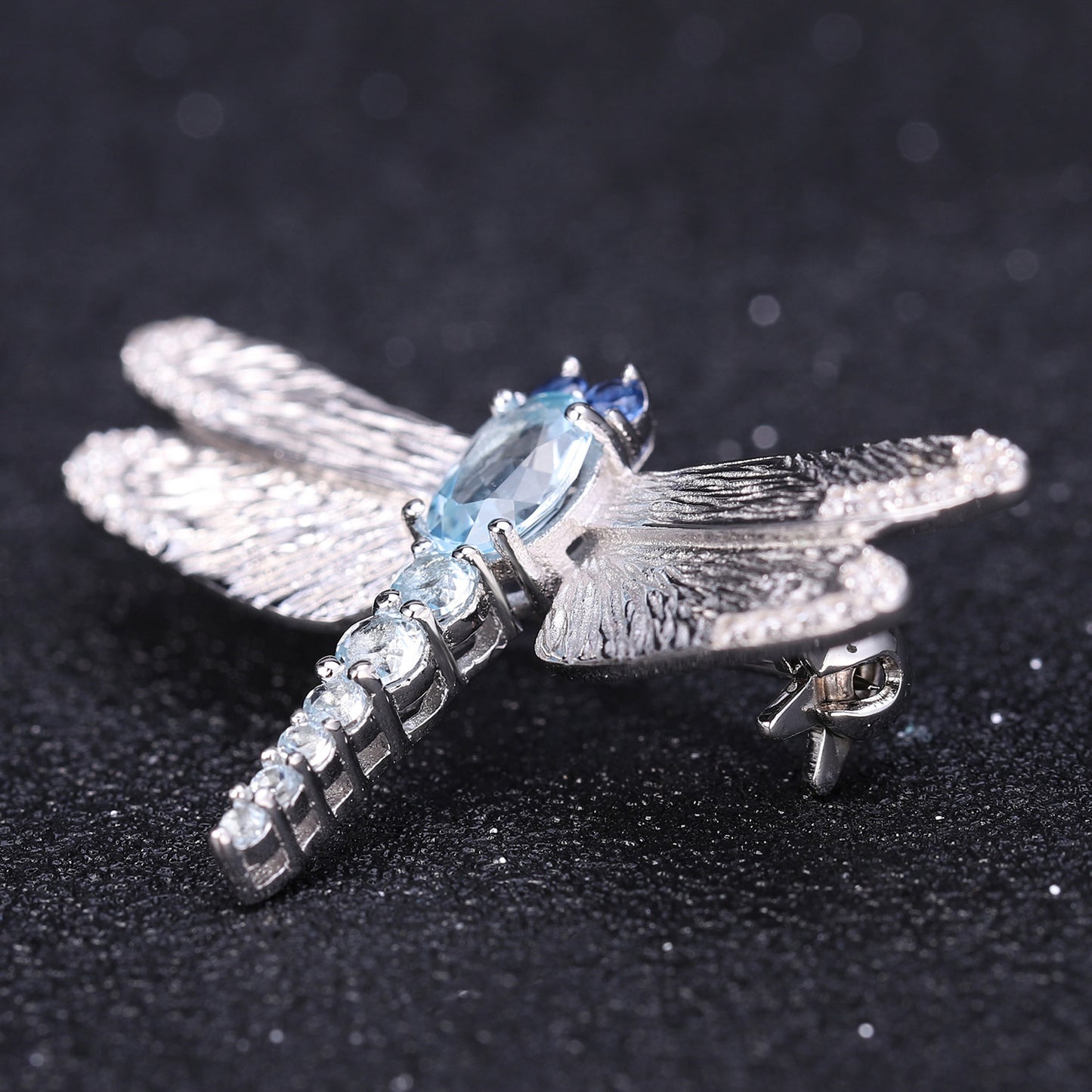 OliyaDesign Designer-Designed Natural Gemstone Dragonfly Brooch With Classic And Elegant S925 Sterling Silver And Natural Peridot.