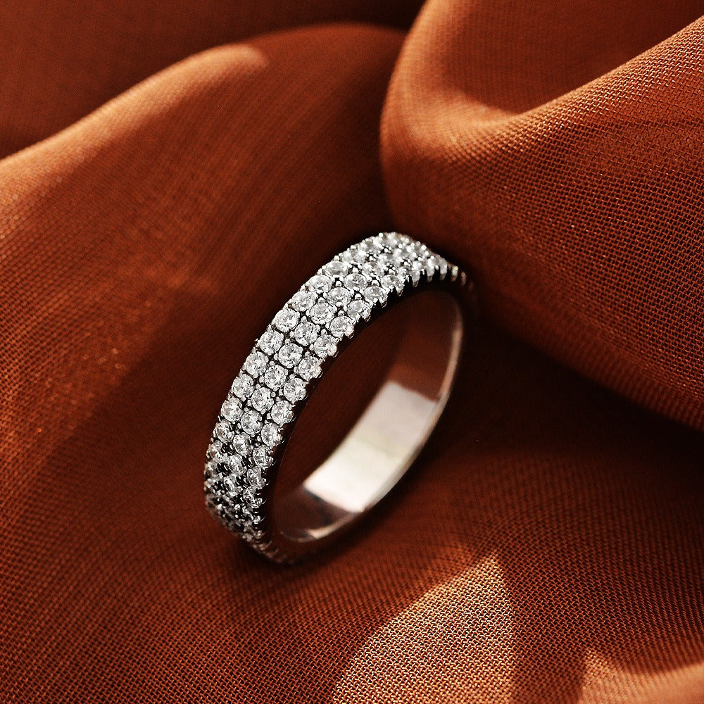 OliyaDesign Round 1.5Mm Unisex Band Ring In S925 Sterling Silver