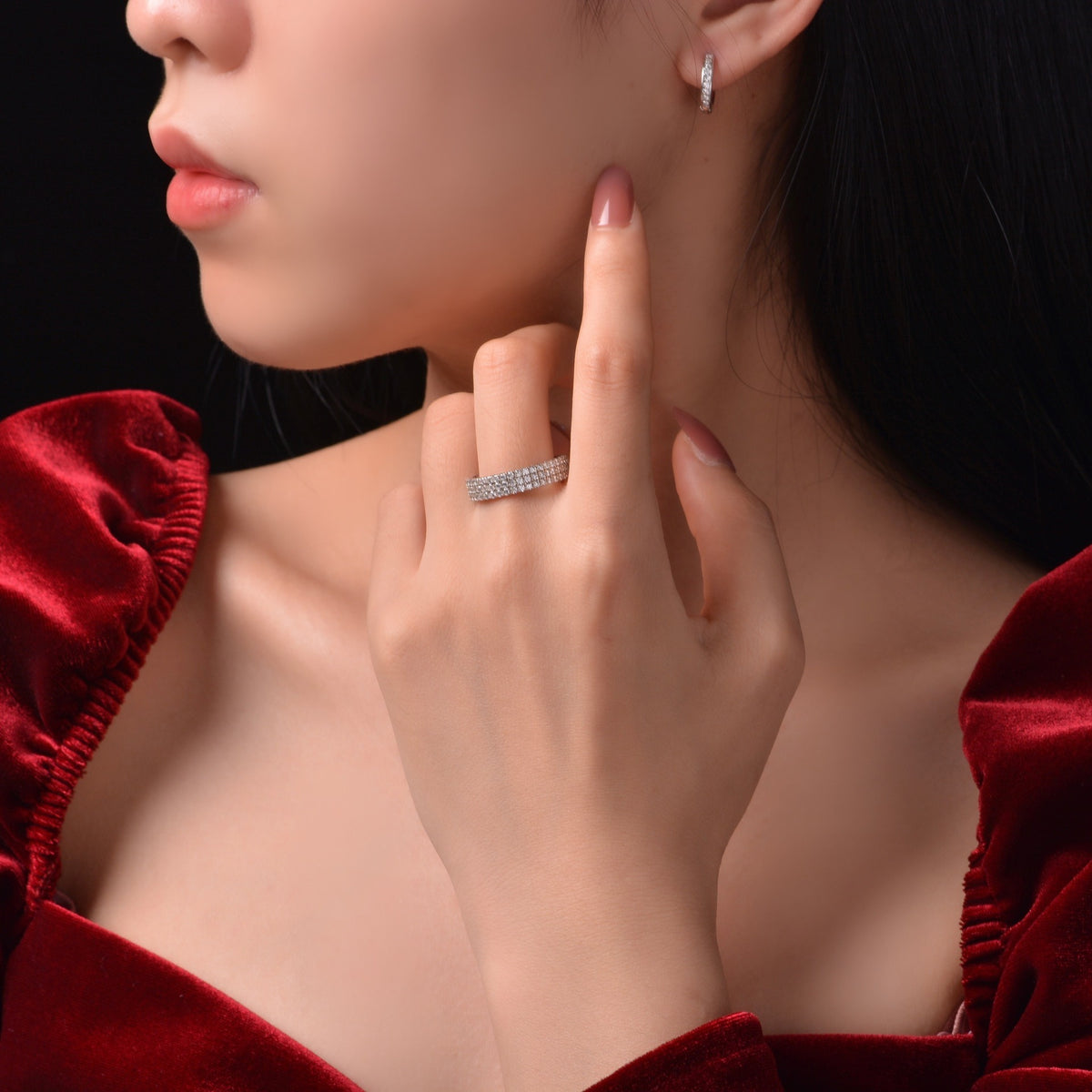 OliyaDesign Round 1.5Mm Unisex Band Ring In S925 Sterling Silver