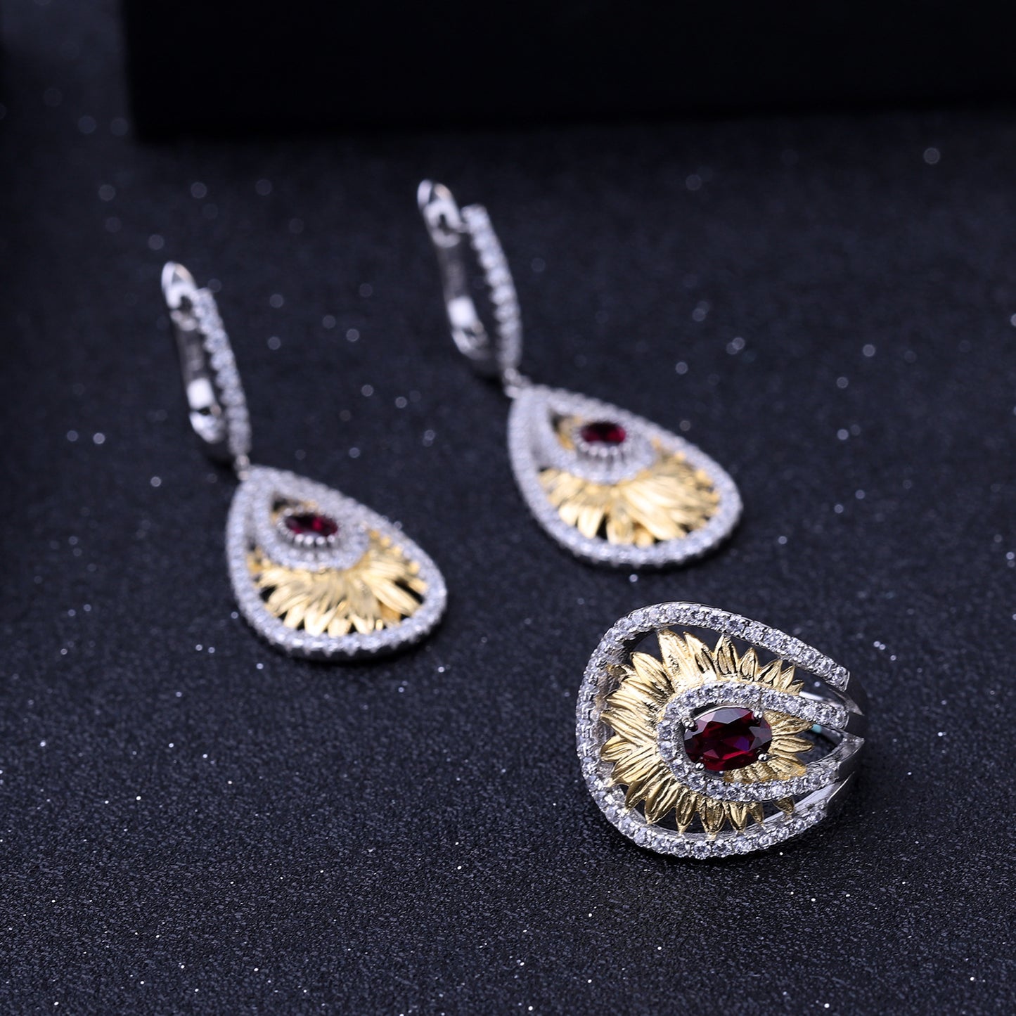 OliyaDesign Italian Craftsmanship, Natural Design, 925 Sterling Silver Natural Olive Earrings