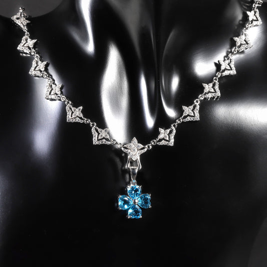 OliyaDesign Heart-Shaped Four-Leaf Clover Design 925 Silver Necklace