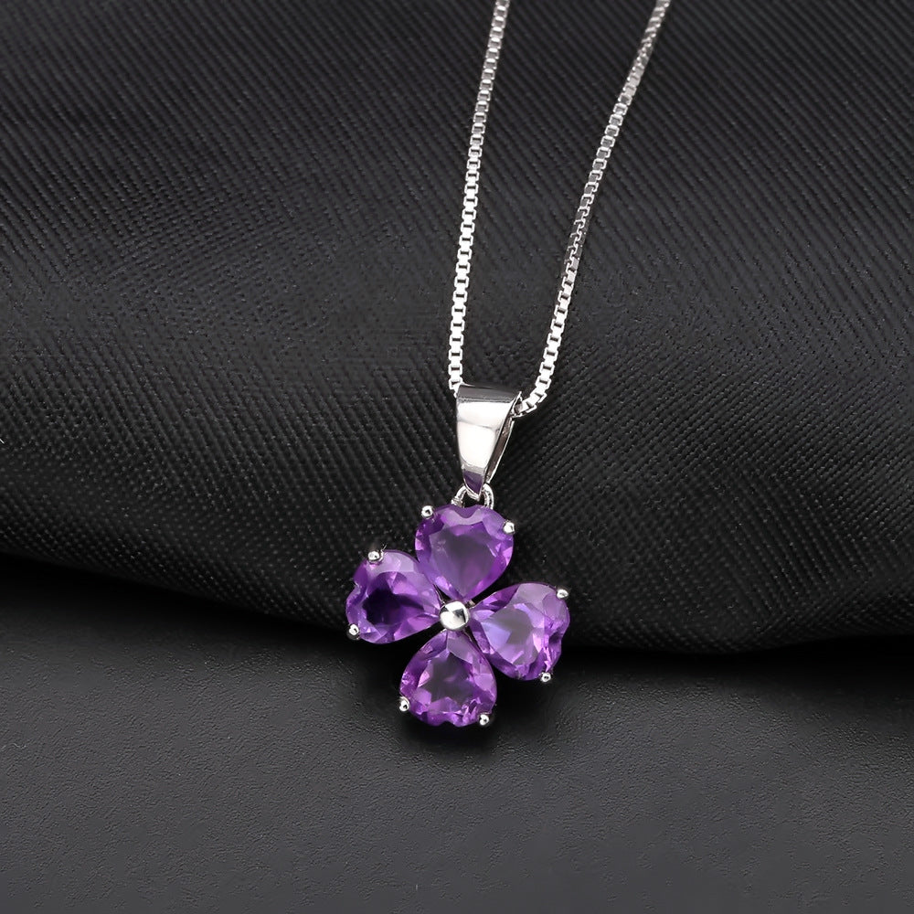 OliyaDesign Heart-Shaped Four-Leaf Clover Design 925 Silver Necklace