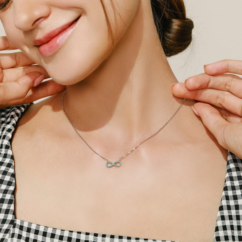 OliyaDesign Japanese-Style Minimalist Infinity Symbol Clavicle Necklace