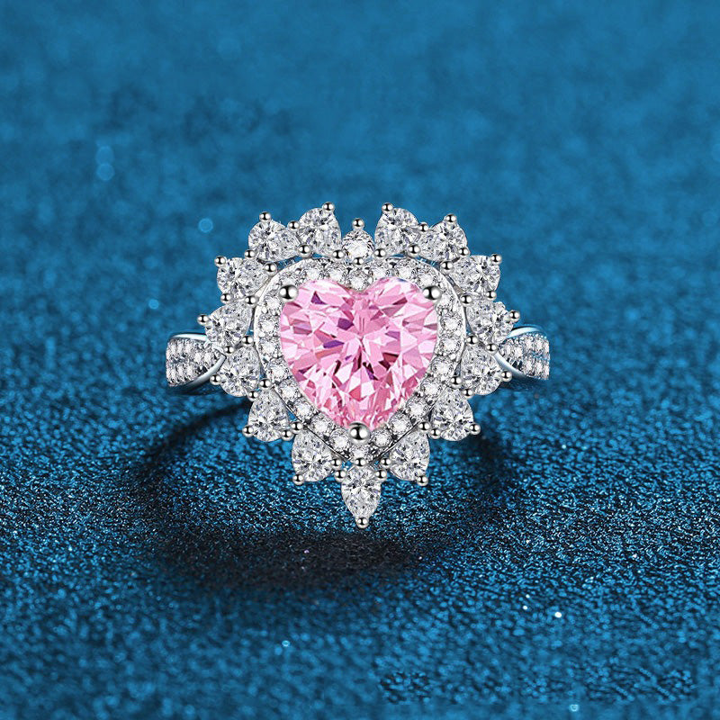 OliyaDesign Heart-Shaped Zircon Princess-Style Ring