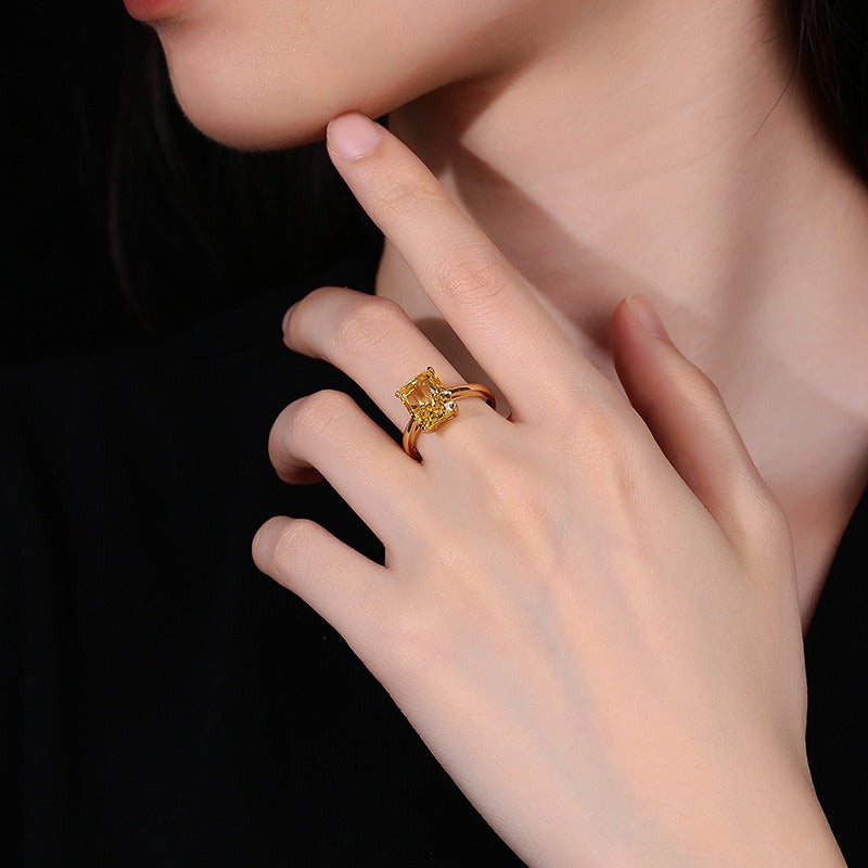 OliyaDesign Princess-Shaped Ice Flower Cut Yellow Diamond Ring