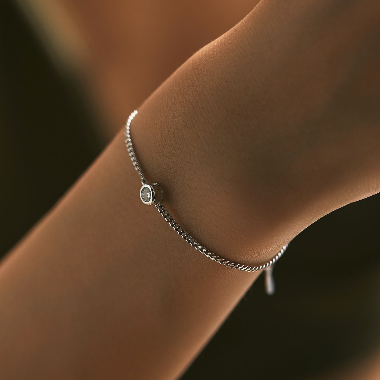 OliyaDesign Moissanite S925 Sterling Silver Single Diamond Minimalist Bracelet