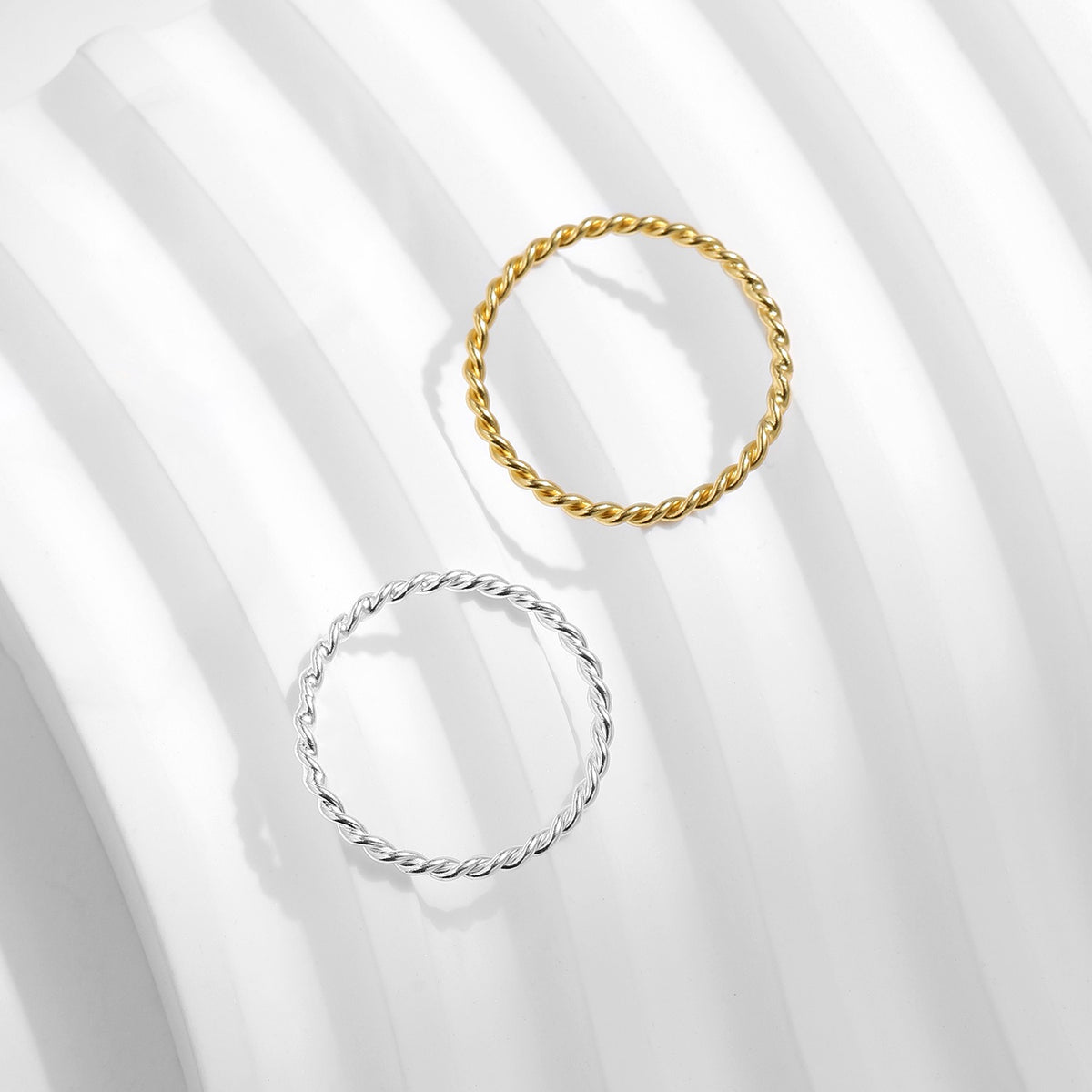 OliyaDesign S925 Sterling Silver Twisted Ring
