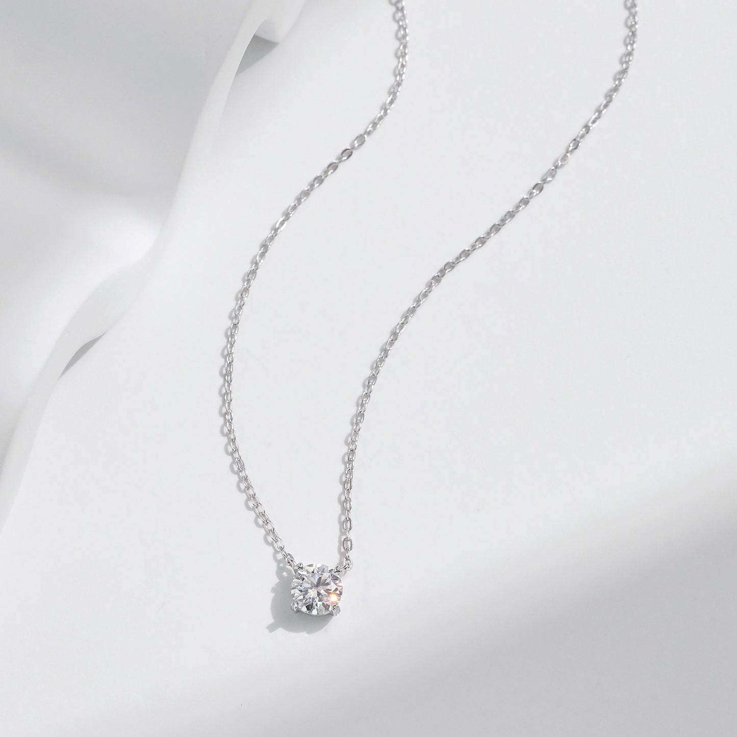 OliyaDesign 80-Point Moissanite S925 Necklace
