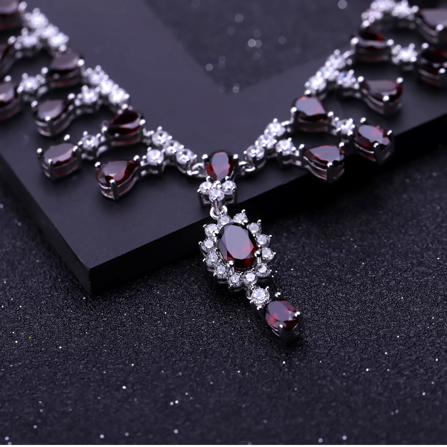 OliyaDesign Luxury Banquet S925 Silver Necklace Inlaid With Dzi Beads