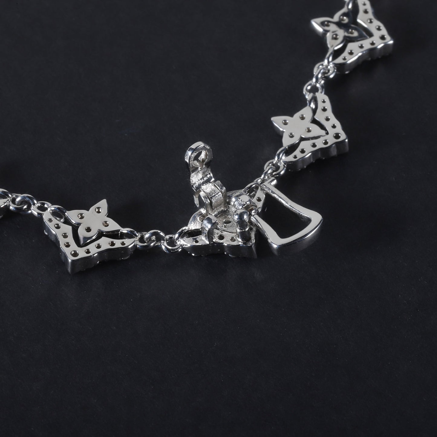 OliyaDesign New S925 Sterling Silver Full Diamond Multi-Purpose and Versatile Butterfly Clavicle Chain