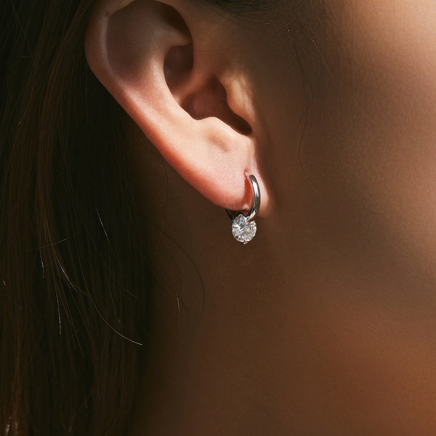 OliyaDesign 1-Carat Moissanite Stud Earrings