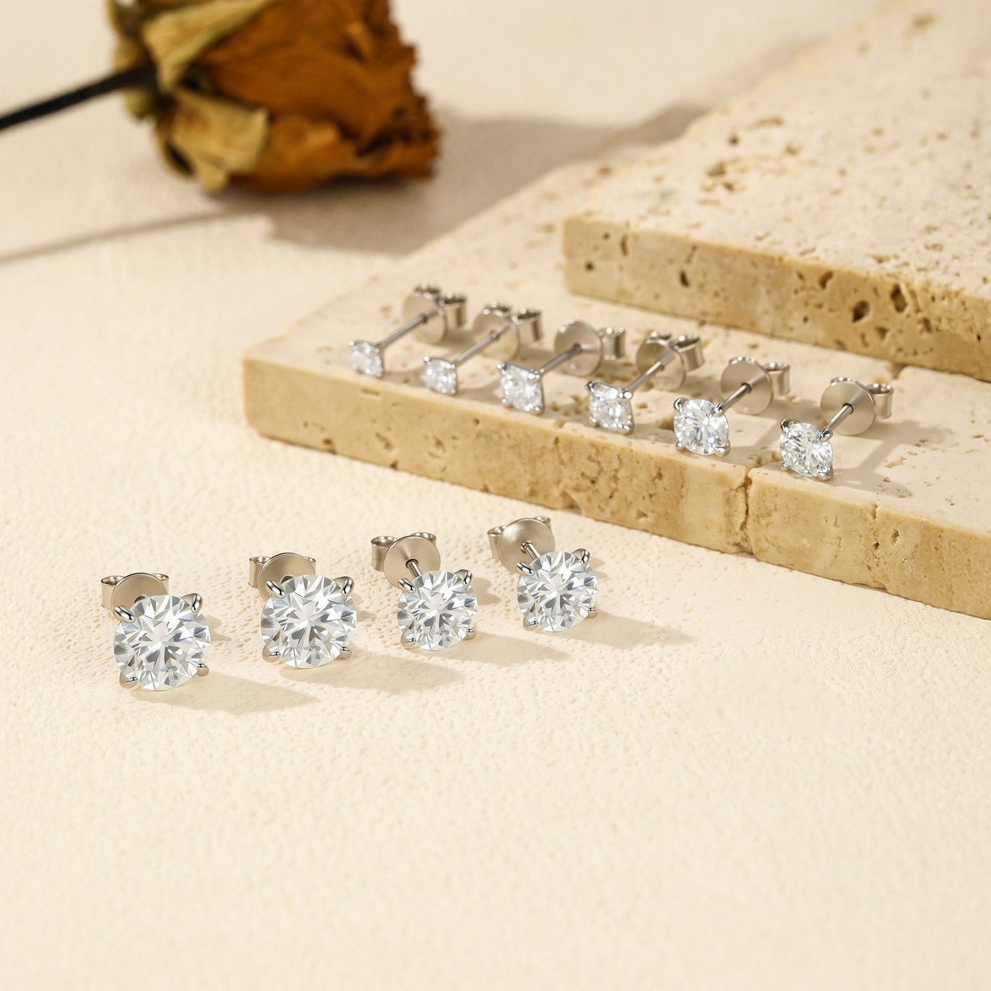 OliyaDesign 2-Carat Moissanite Earrings