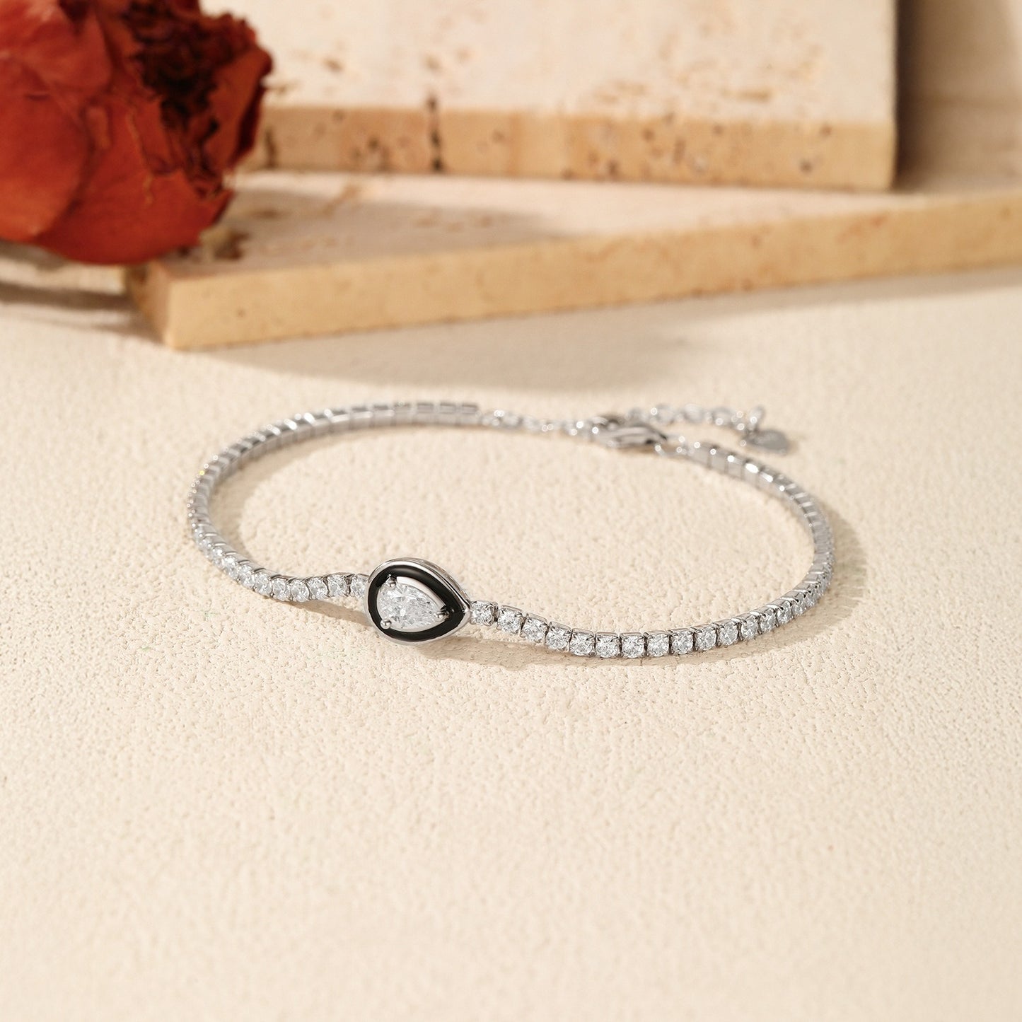 OliyaDesign S925 Sterling Silver Black Enamel Teardrop Design Bracelet