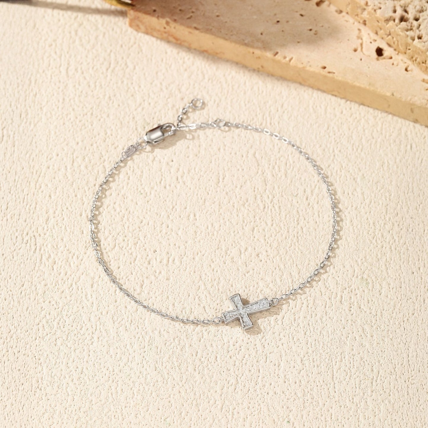 OliyaDesign S925 Sterling Silver Cross Bracelet