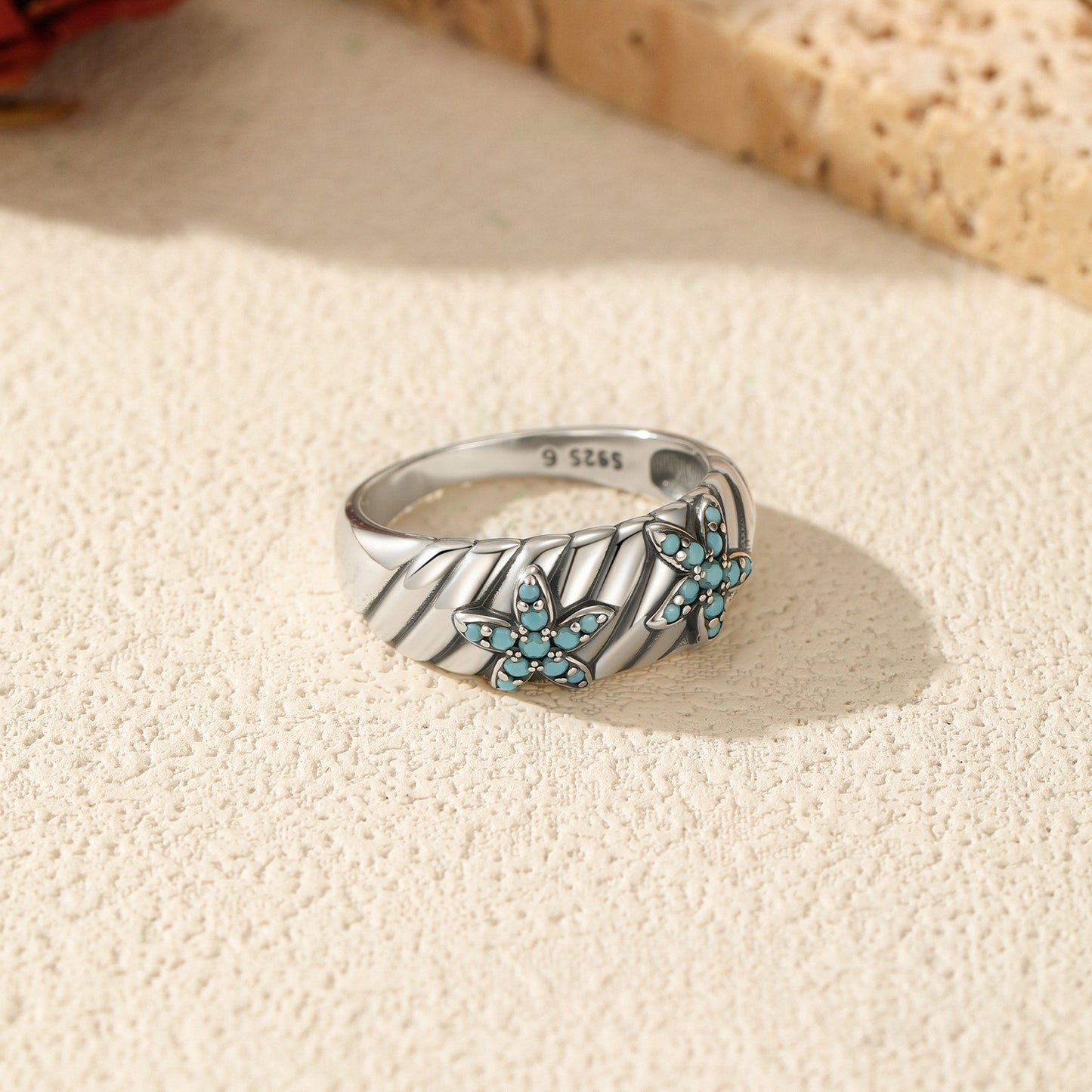 OliyaDesign S925 Sterling Silver Vintage Synthetic Turquoise Starfish Ring