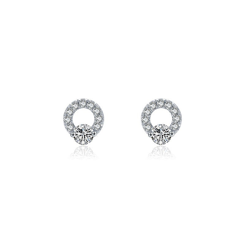OliyaDesign High-End Stud Earrings With Full Diamond-Encrusted Heart Design.